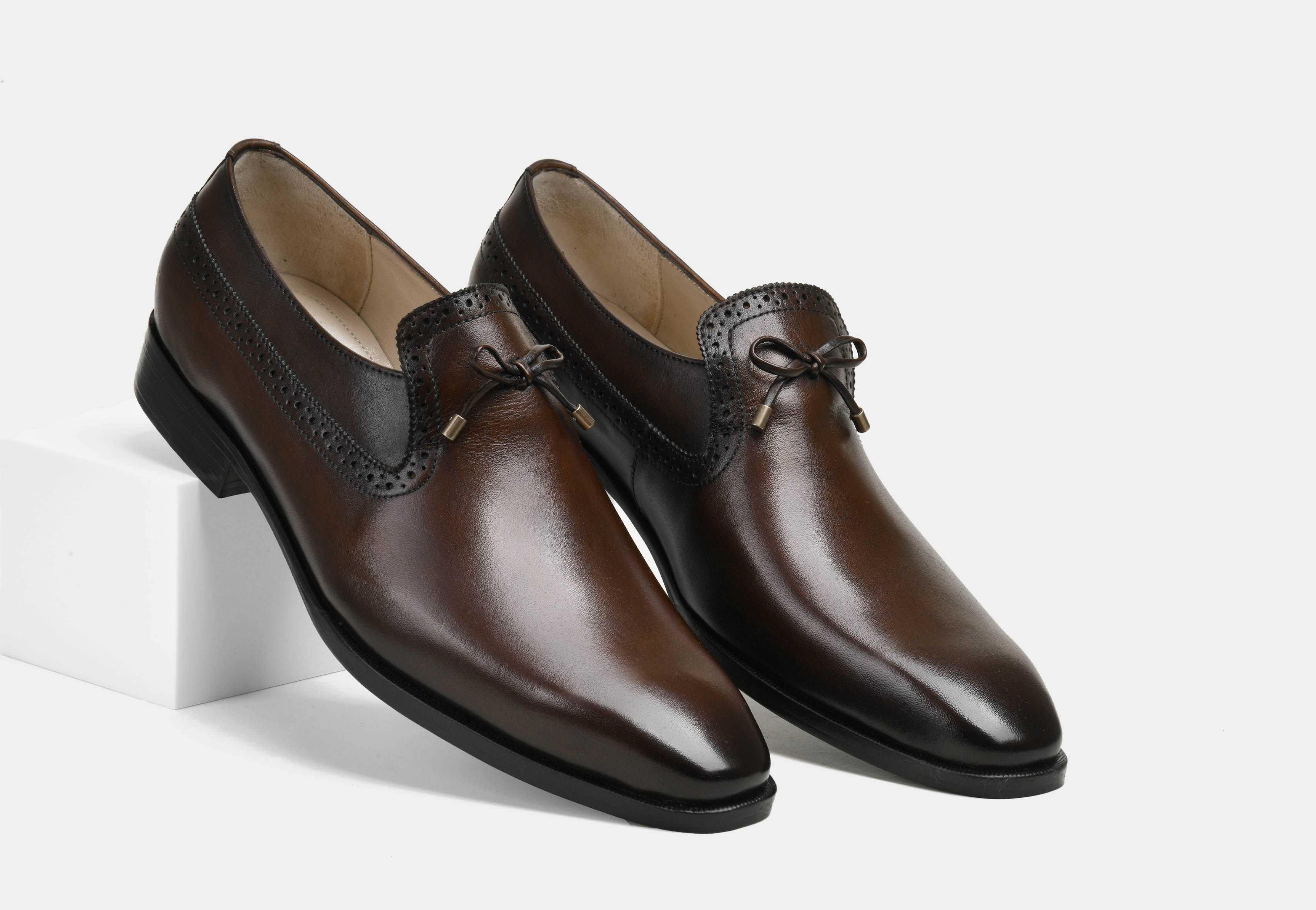GIORDANO | MEN BROWN TASSEL LOAFERS