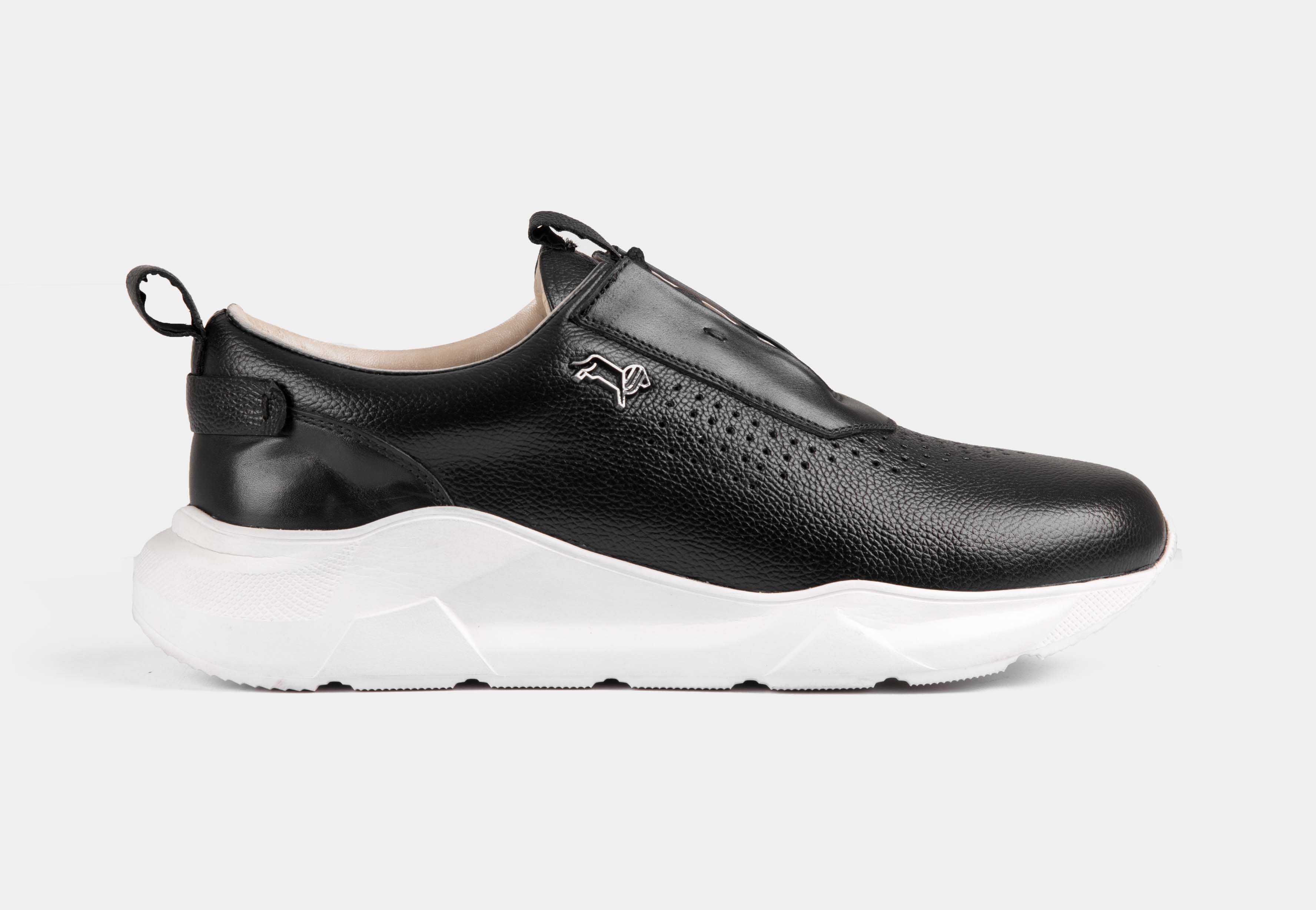 Arine Black | Leather Sneaker