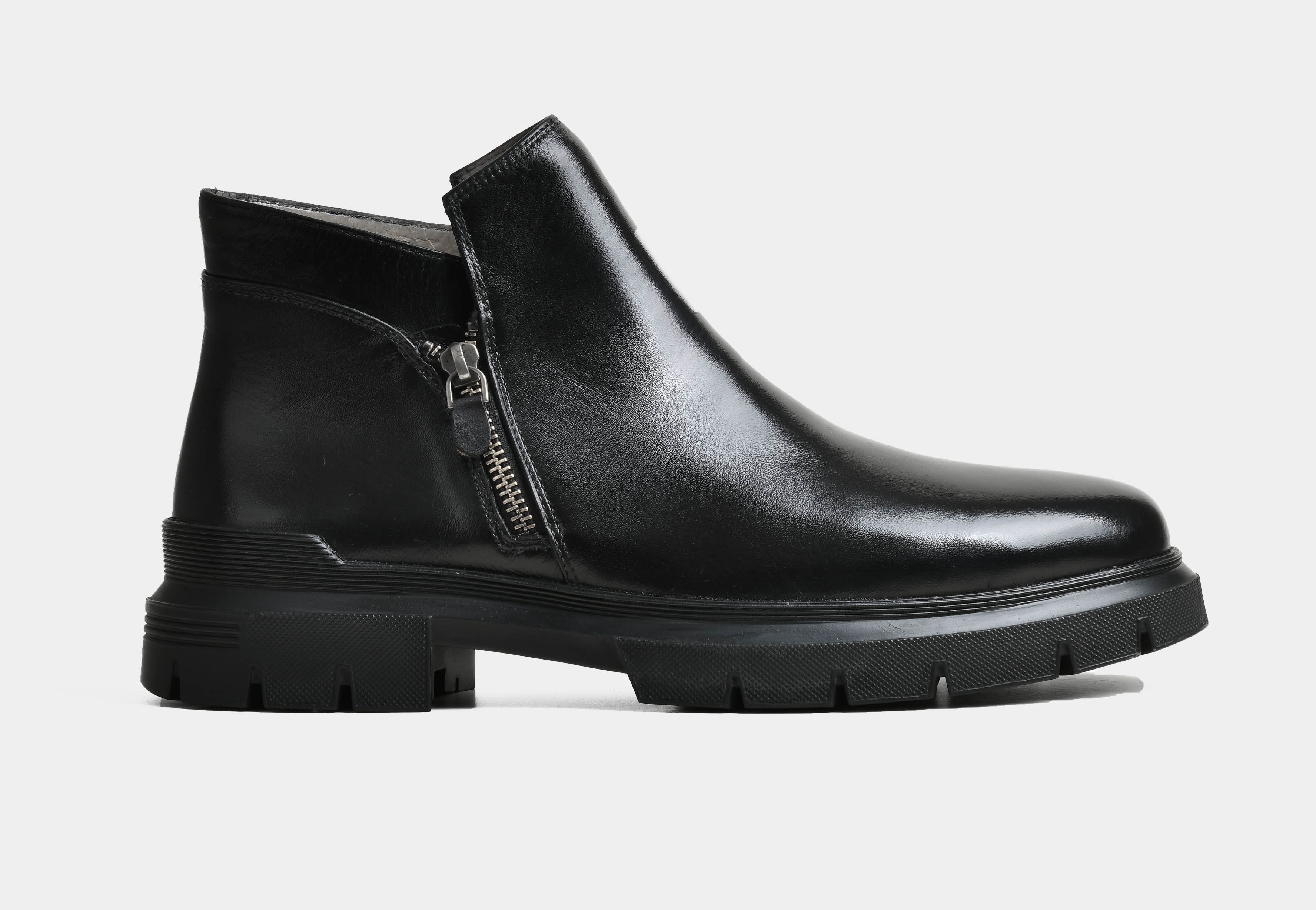 Men Black Zip Boots | StrideGrip