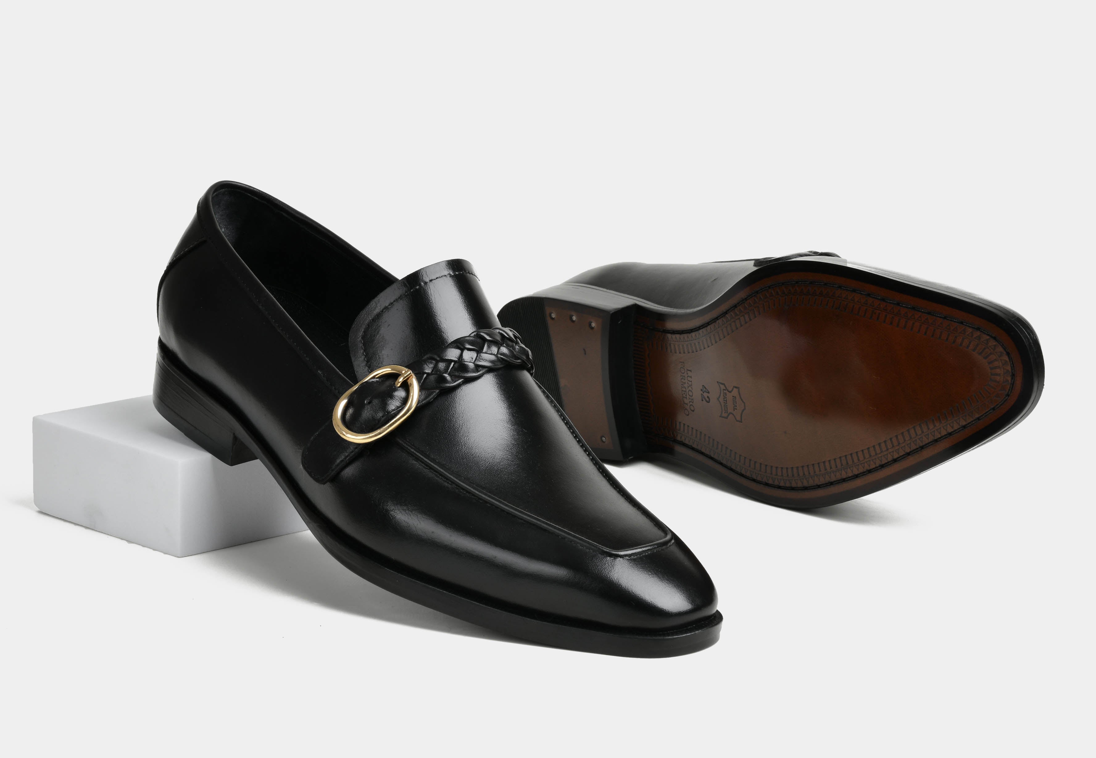 LAURIN | MEN BLACK LEATHER BUCKLE LOAFERS (SALE)
