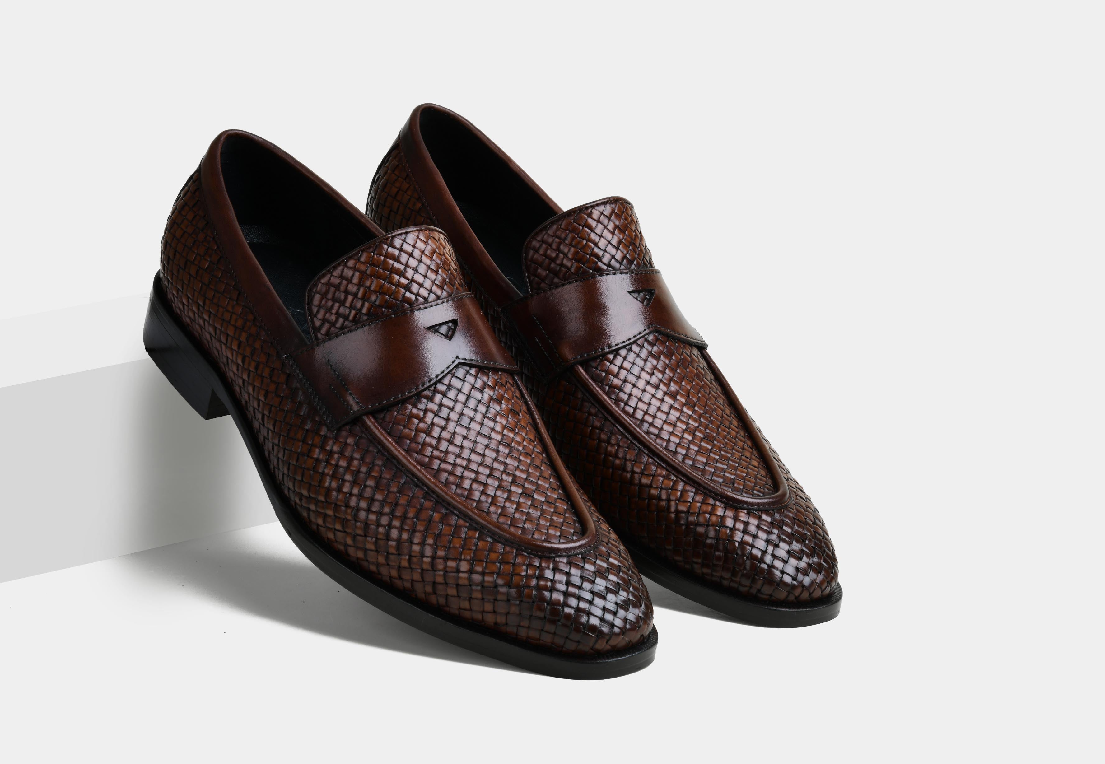 AIDEN | MEN BROWN WEAVED LEATHER SLIP-ONS (SALE)