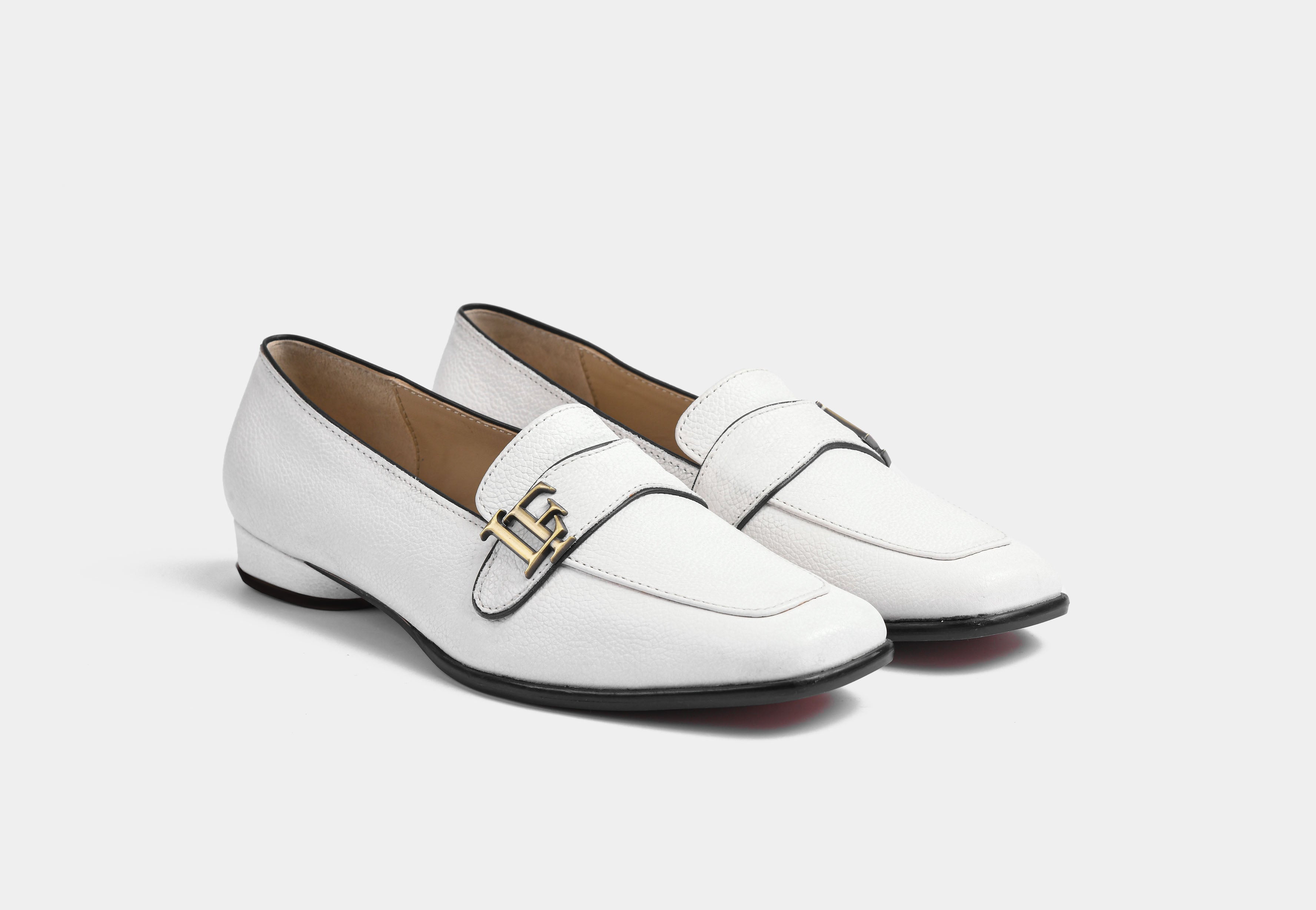 EMERAL WOMEN WHITE PEBBLE LEATHER LOAFERS
