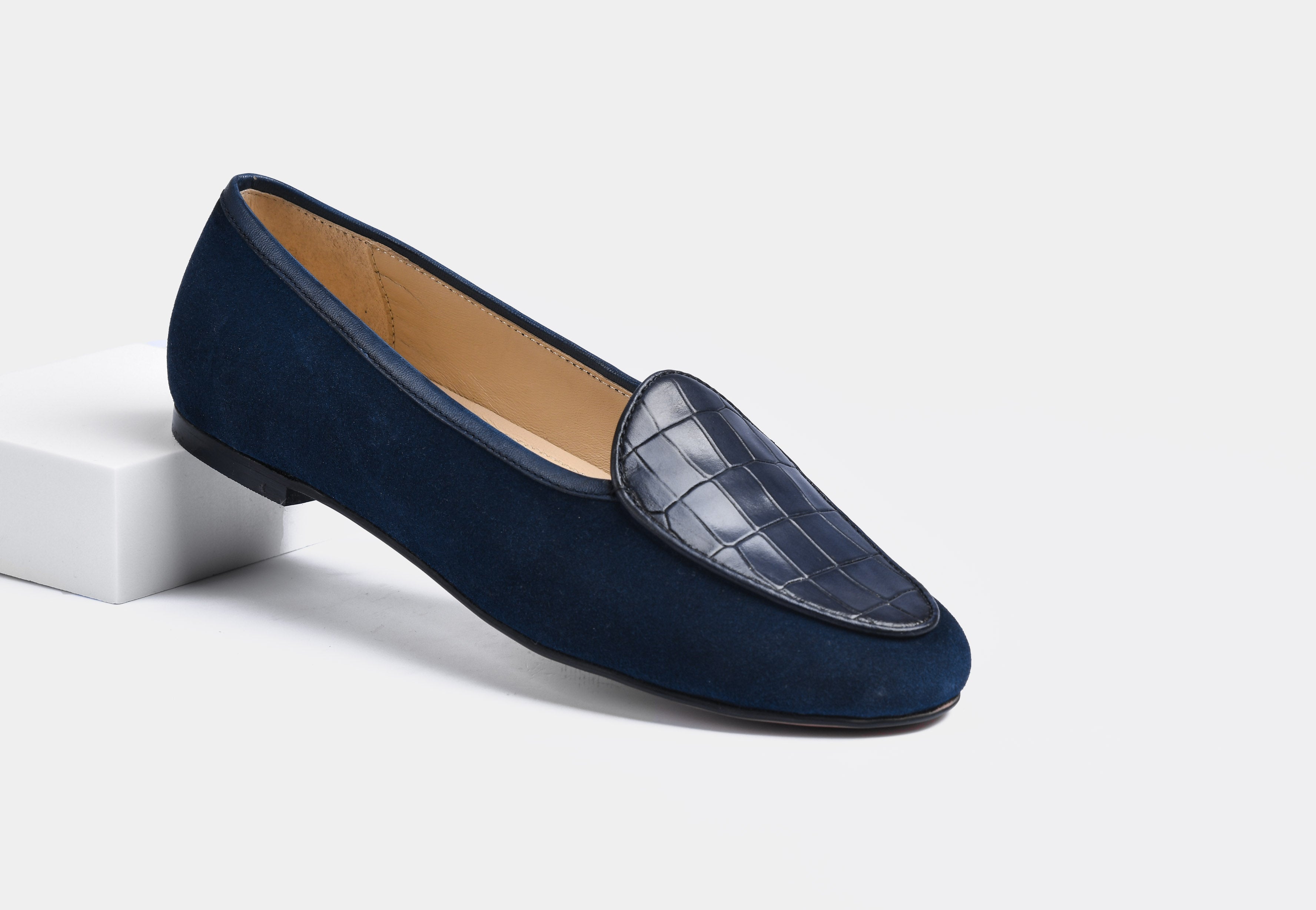 ERICA WOMEN LEATHER LOAFERS IN BLUE