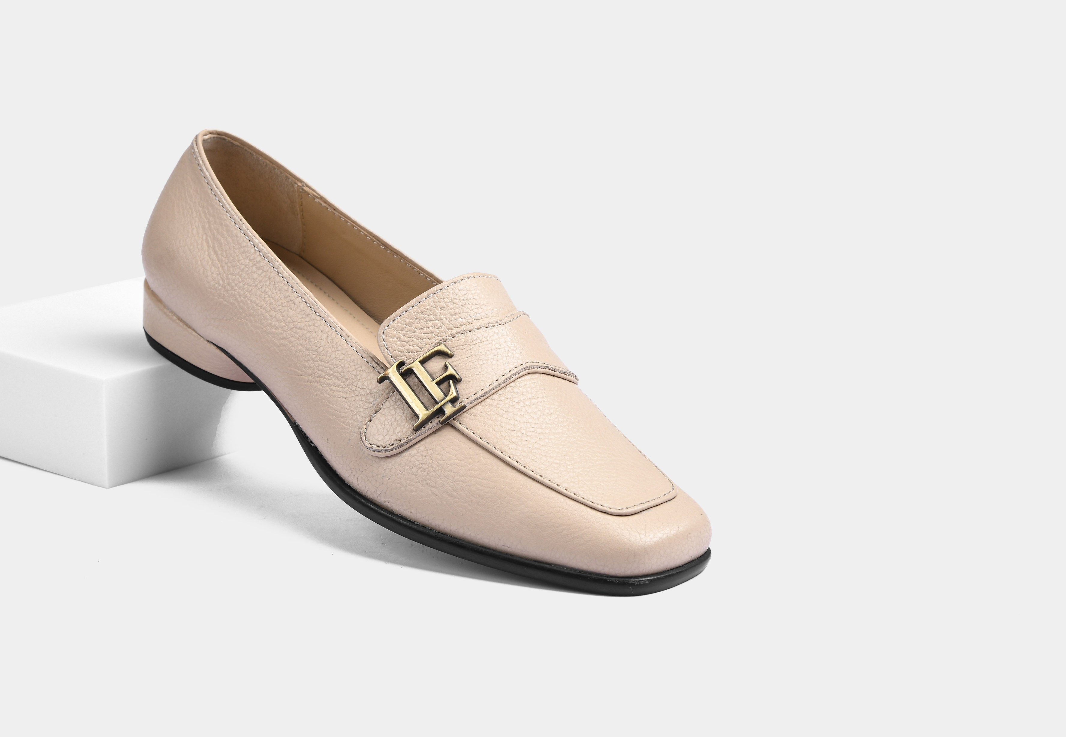 EMERAL BEIGE WOMEN LOAFERS