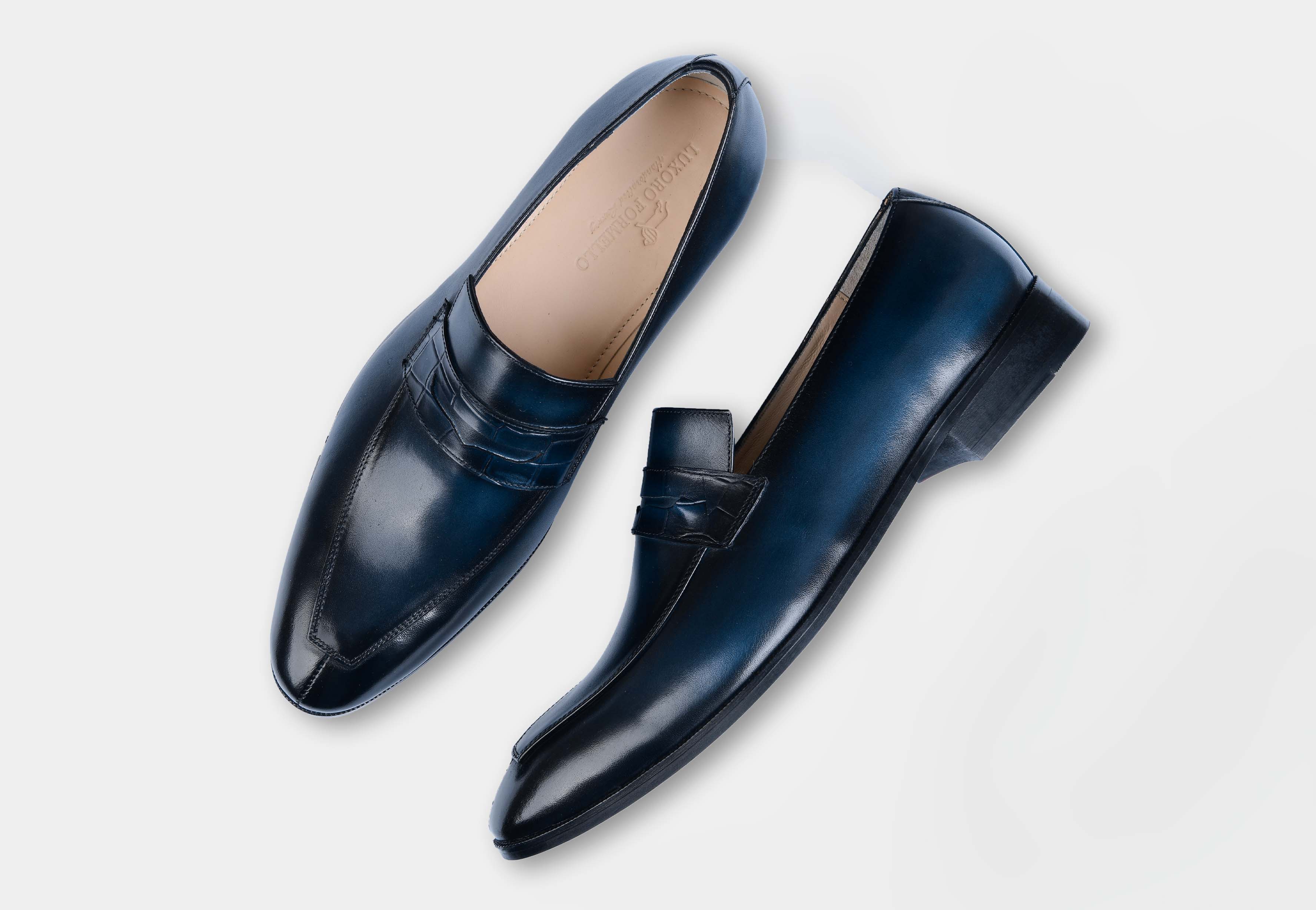 LUCERO BLUE