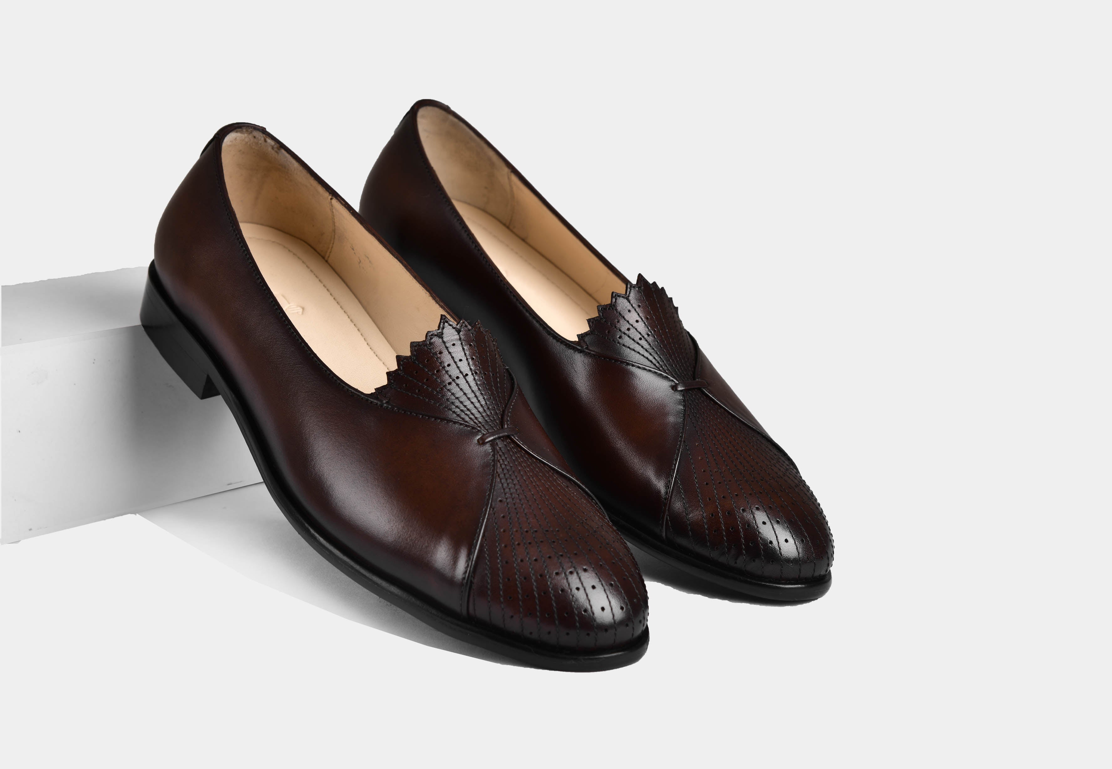 SANDAL | DIEGO BROWN
