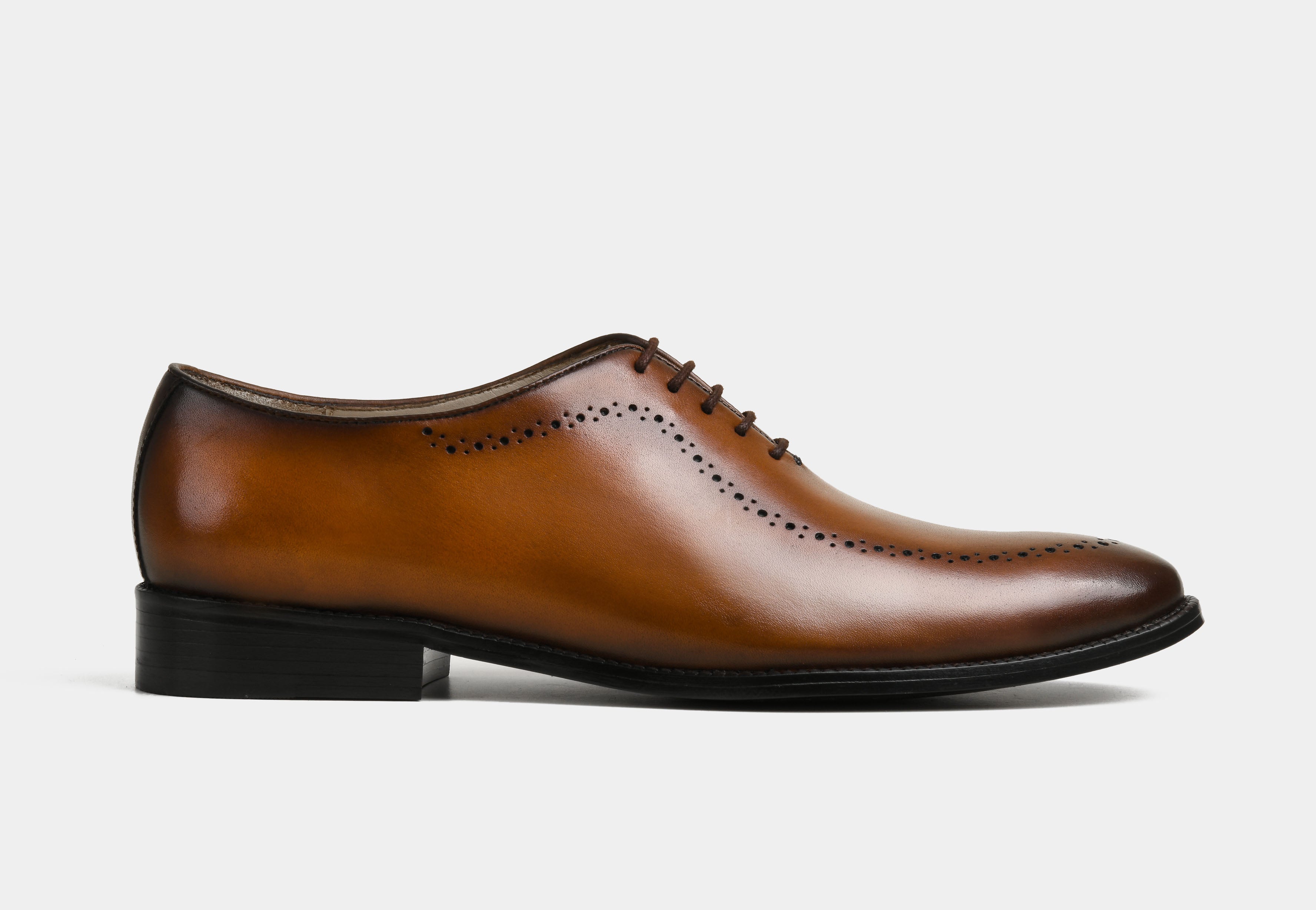 VITTORIO | MEN TAN WHOLECUT BROGUES