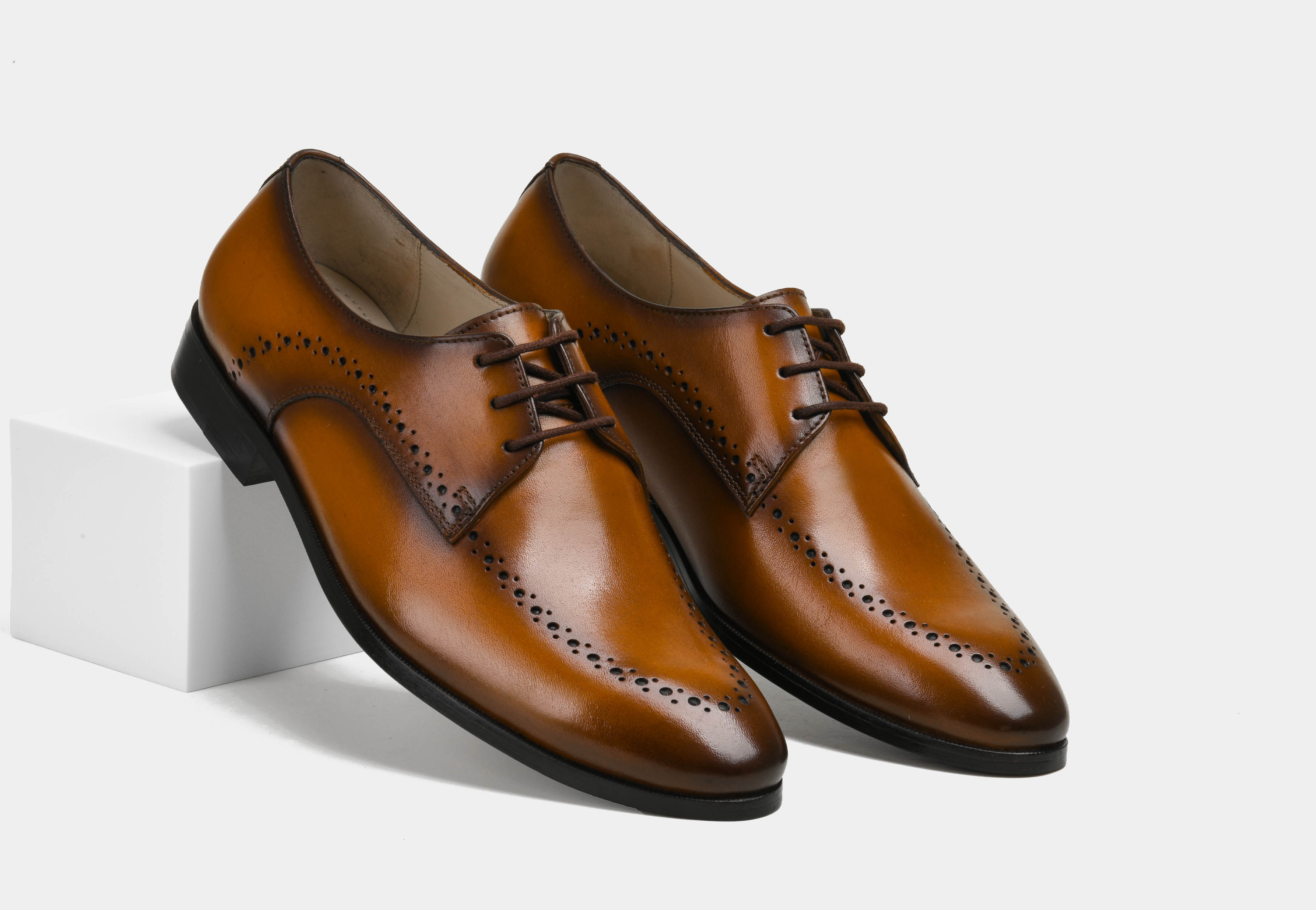 MARCELLO | MEN TAN LONGWING DERBY BROGUES