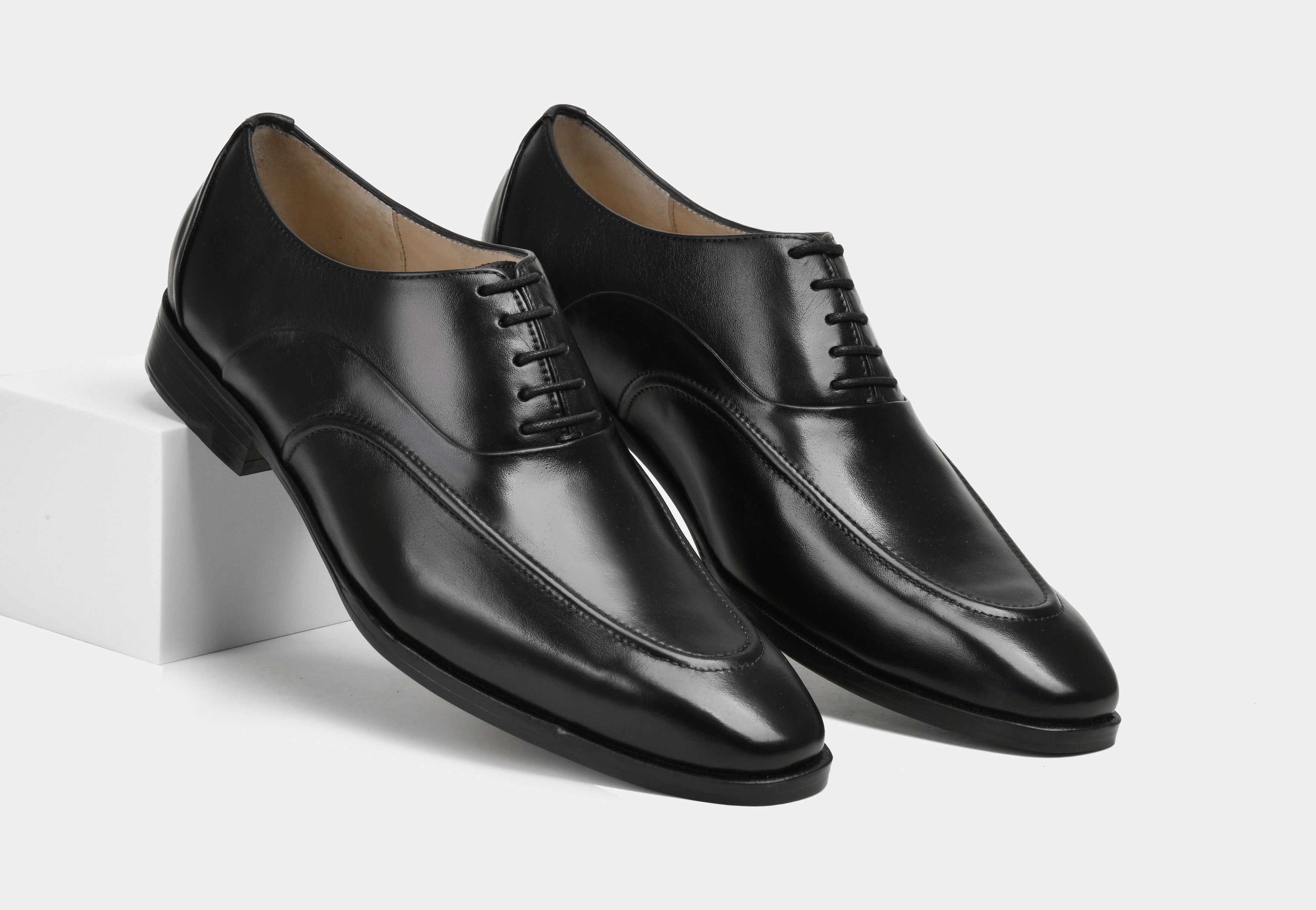 MARCELIN | MEN BLACK APRON TOE OXFORDS