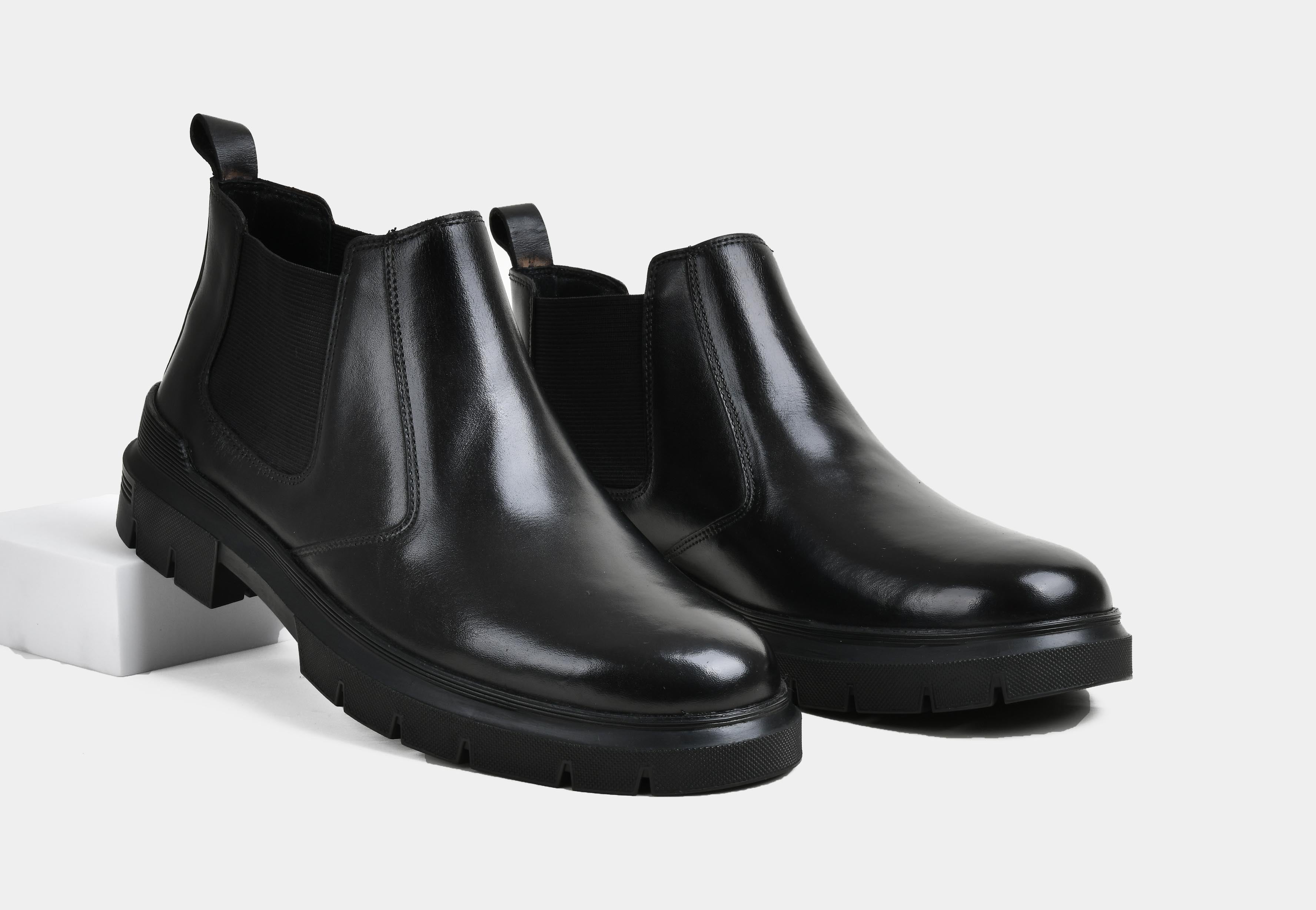 MEN BLACK CHELSEA BOOTS | STRIDEGRIP