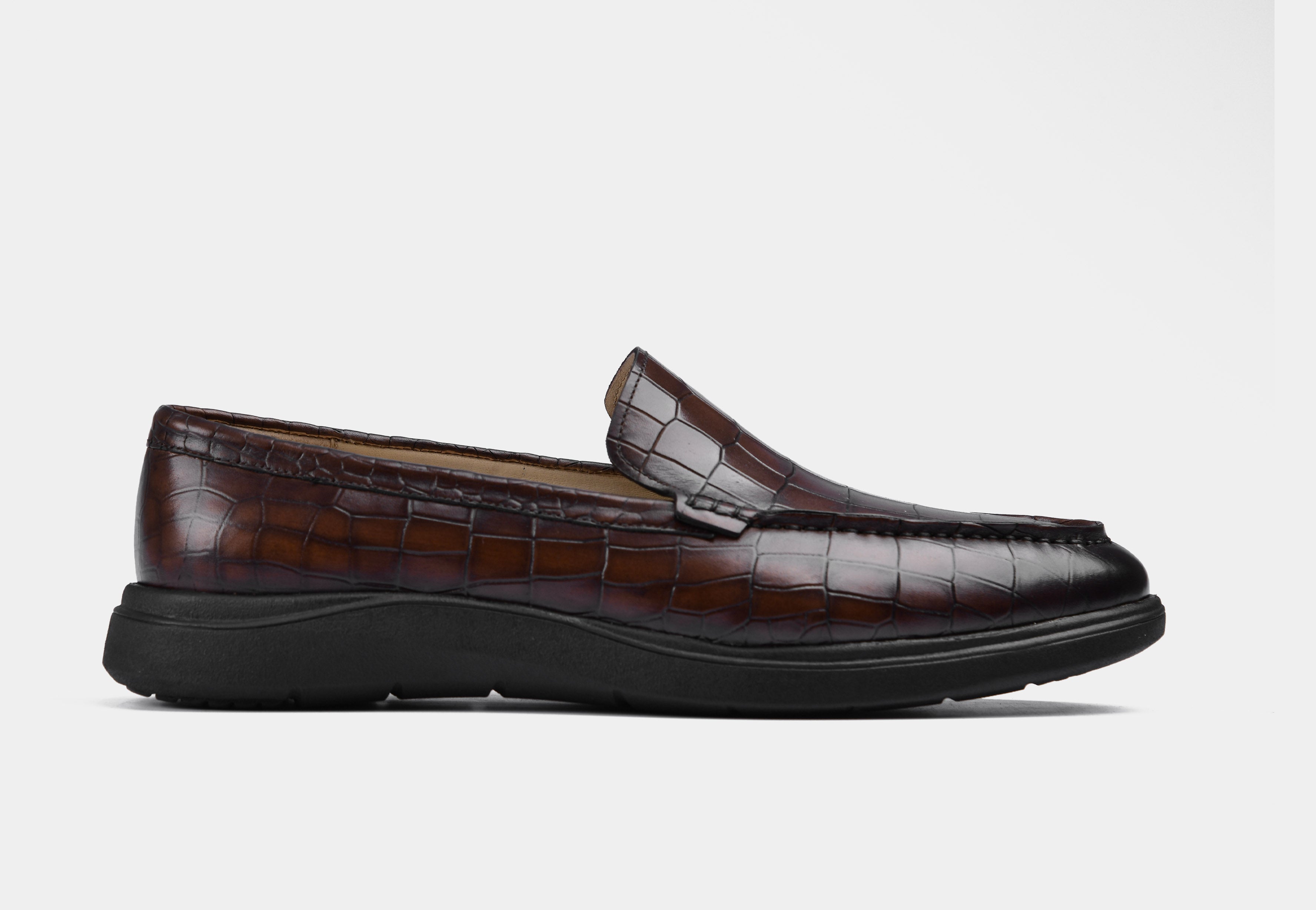 BROWN CROC SLIP-ONS | AERO-FLEX