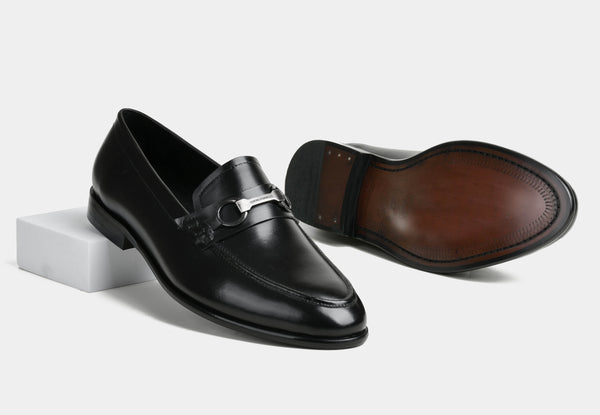 CAISER | MEN BLACK LOAFERS WITH PENNY TRIM