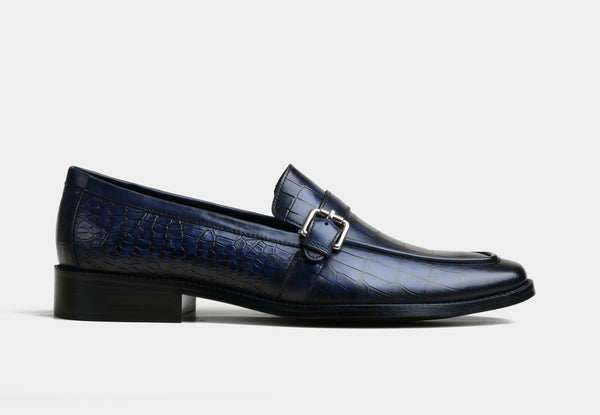 KLEIN | MEN BUCKLE STRAP LOAFERS IN CROC BLUE