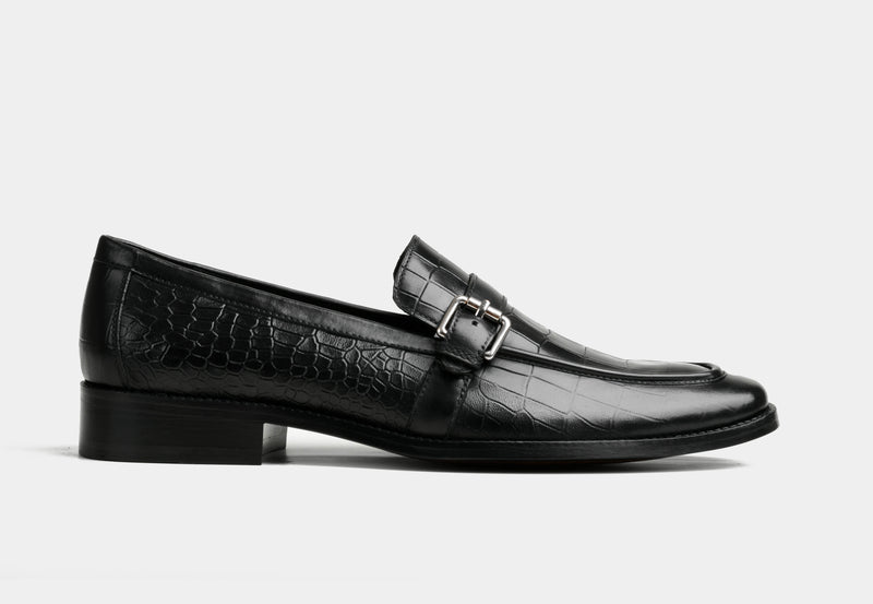 KLEIN | MEN BUCKLE STRAP LOAFERS IN CROC BLACK