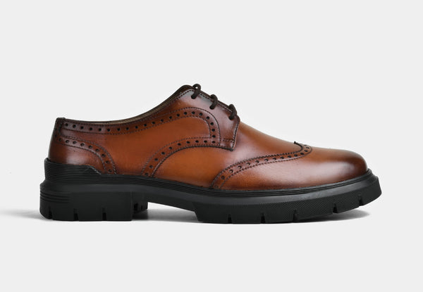 Men Tan Brogue Laceups | StrideGrip