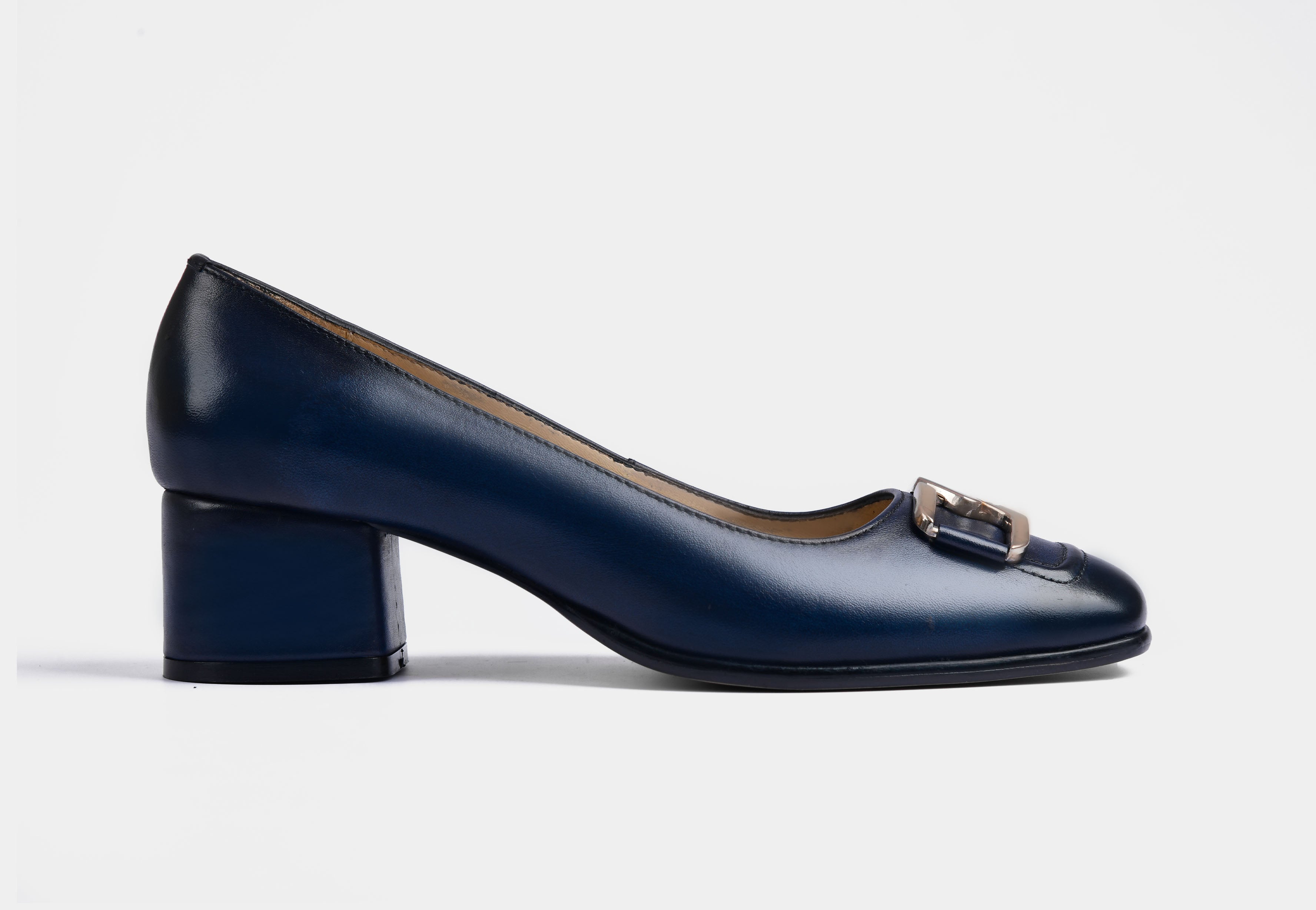 Valencia Pumps in Blue Leather