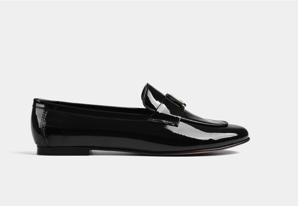 LUCIO BLACK PATENT WOMEN LOAFERS