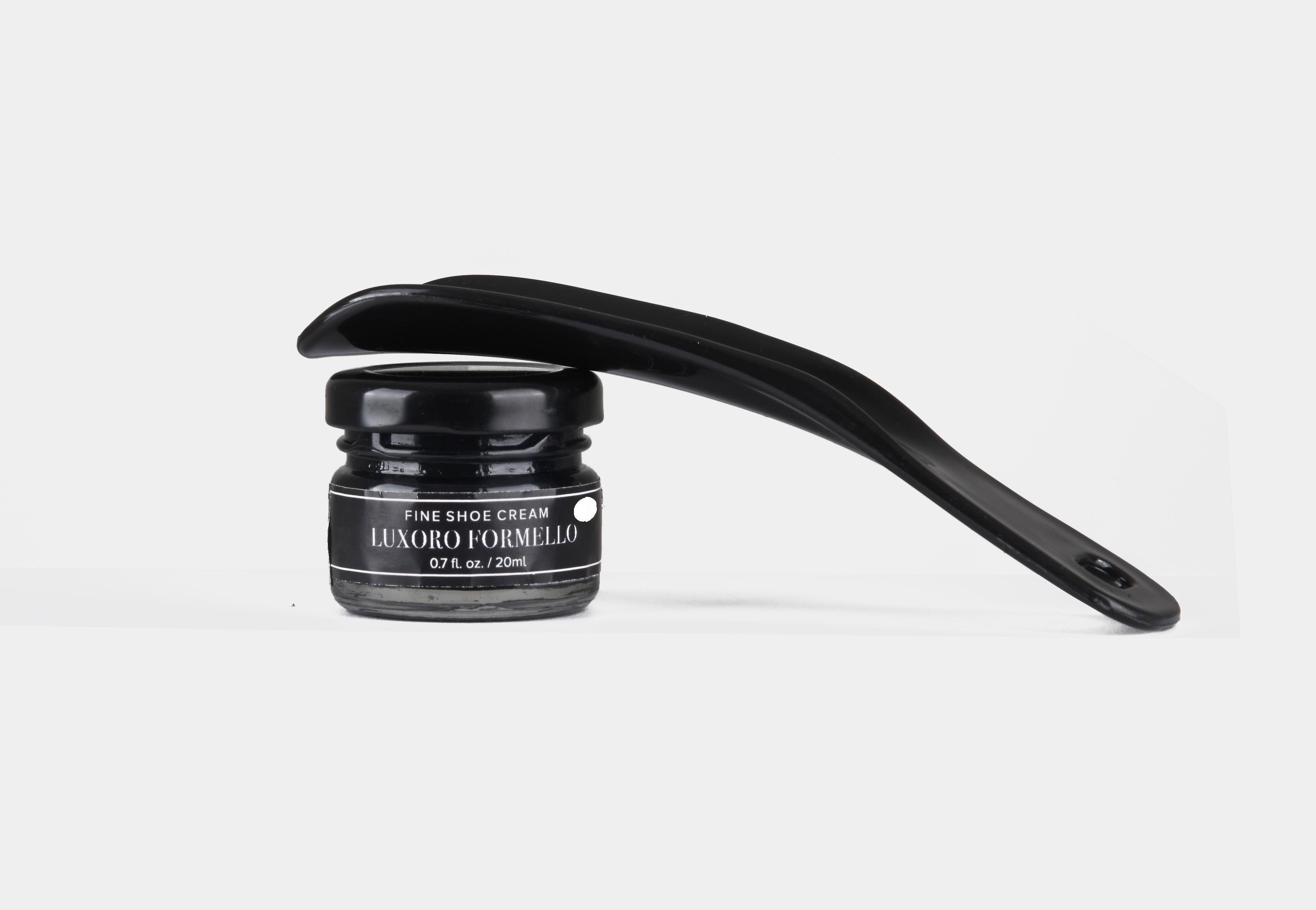 Pigmented Shoe Care Cream