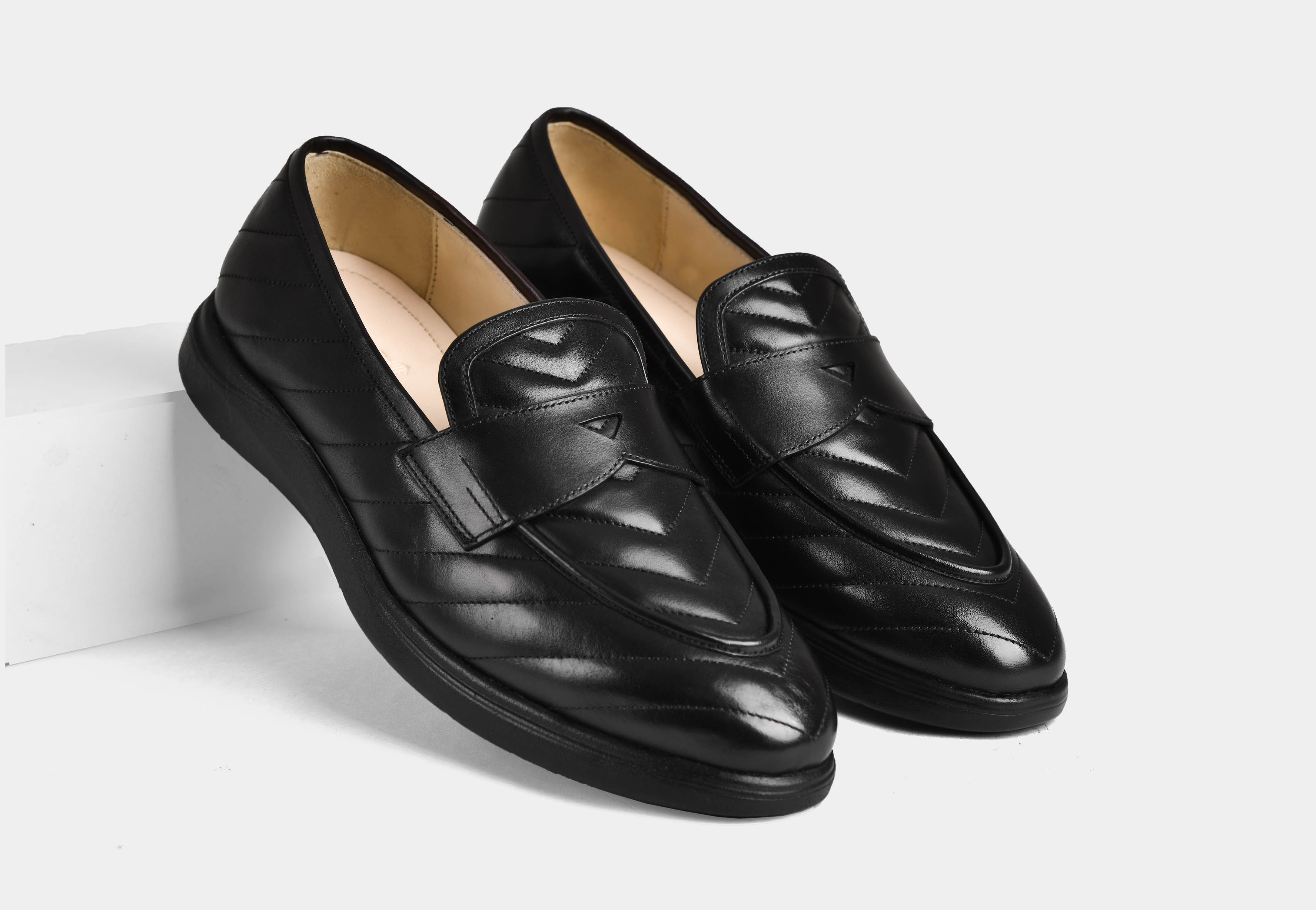 Black Quilt Slip-ons | Aero-Flex
