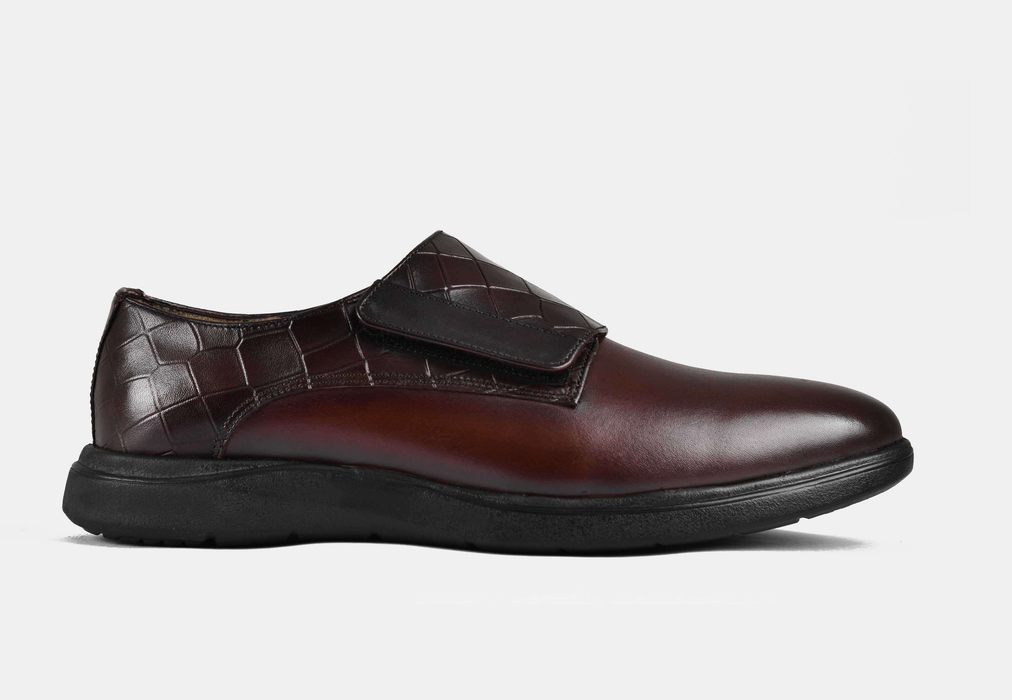 Brown Adjustable Slip -on | Aero-Flex