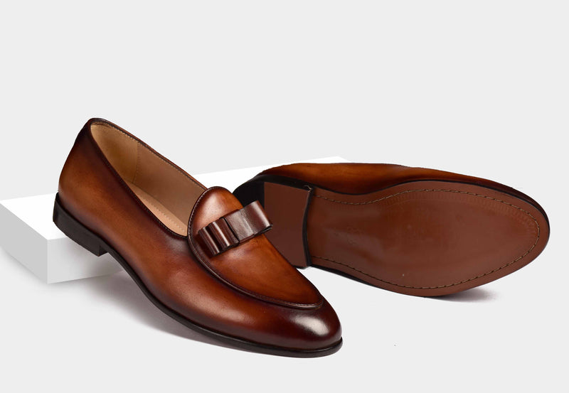 ARNO | Brown Patina with Bow-Tie Silhouette
