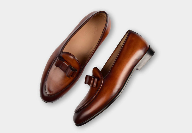 ARNO | Brown Patina with Bow-Tie Silhouette