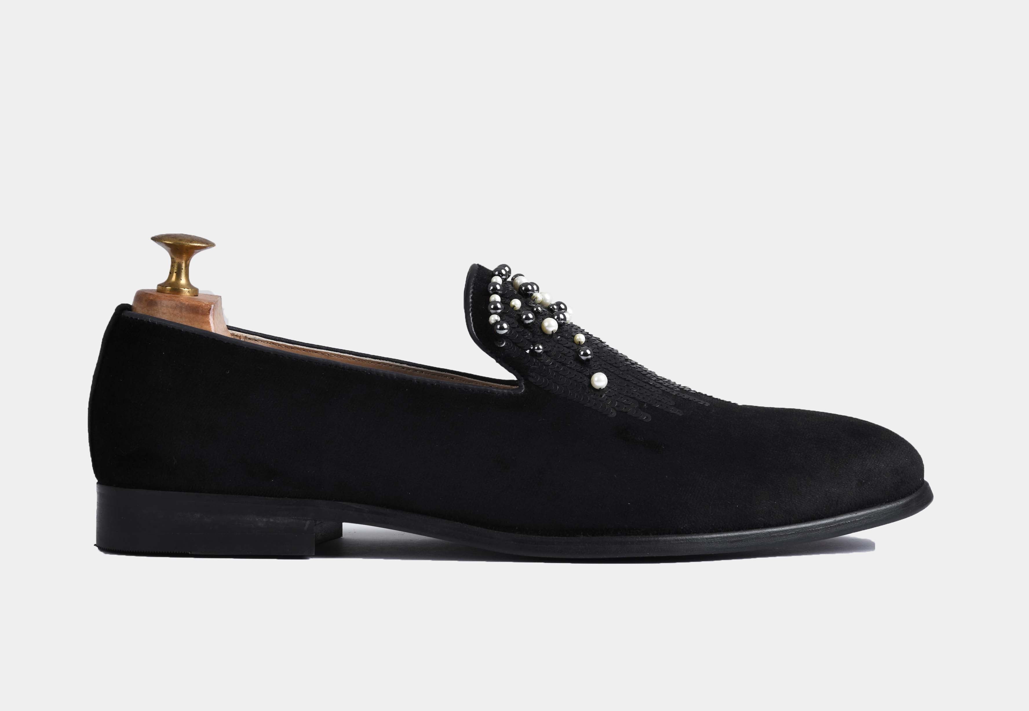 VASCO BLACK embroidered slip-ons