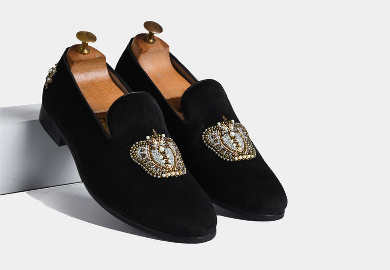 ELIZAR BLACK embroidered slip-ons