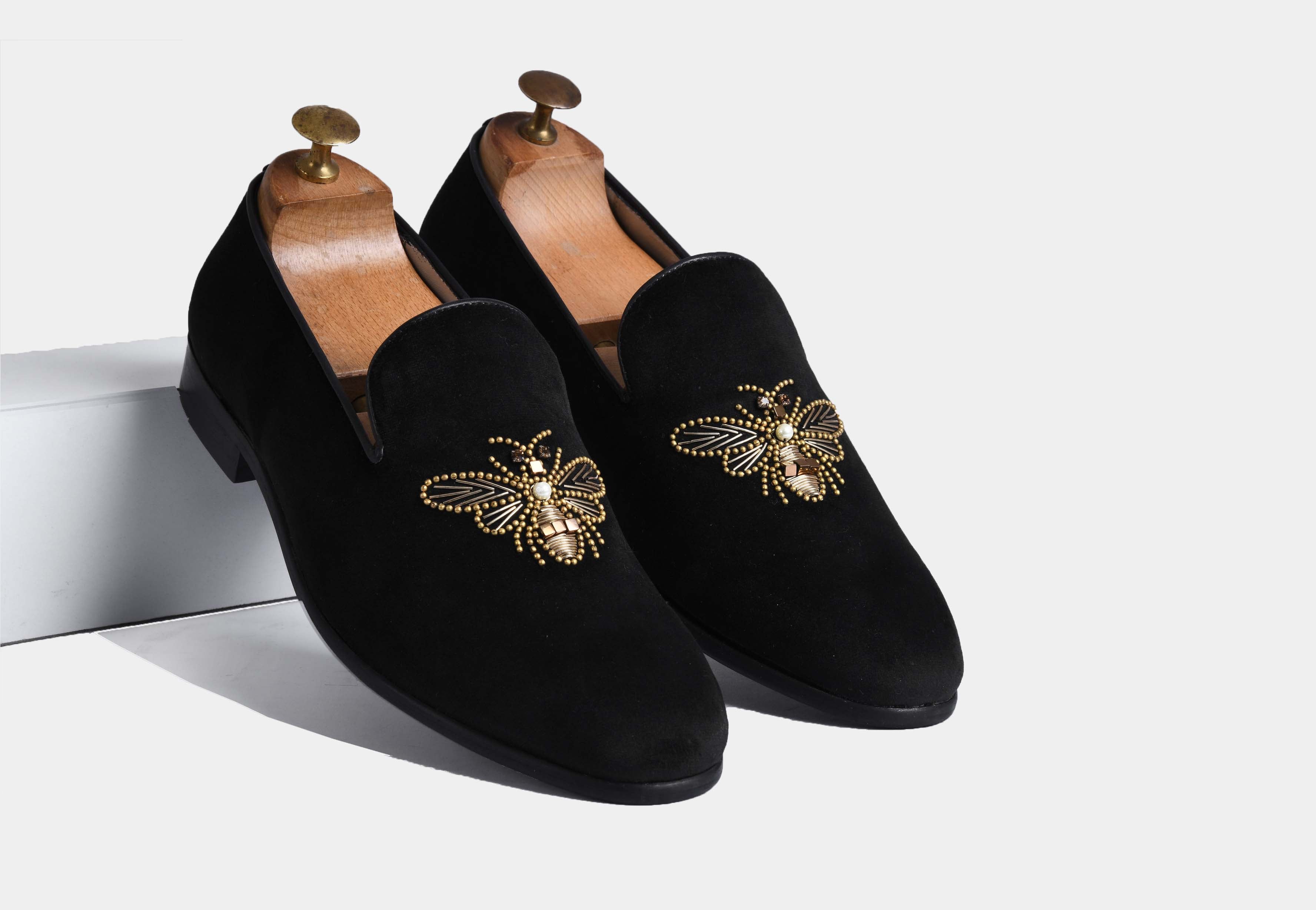 AMADO BLACK embroidered slip-ons