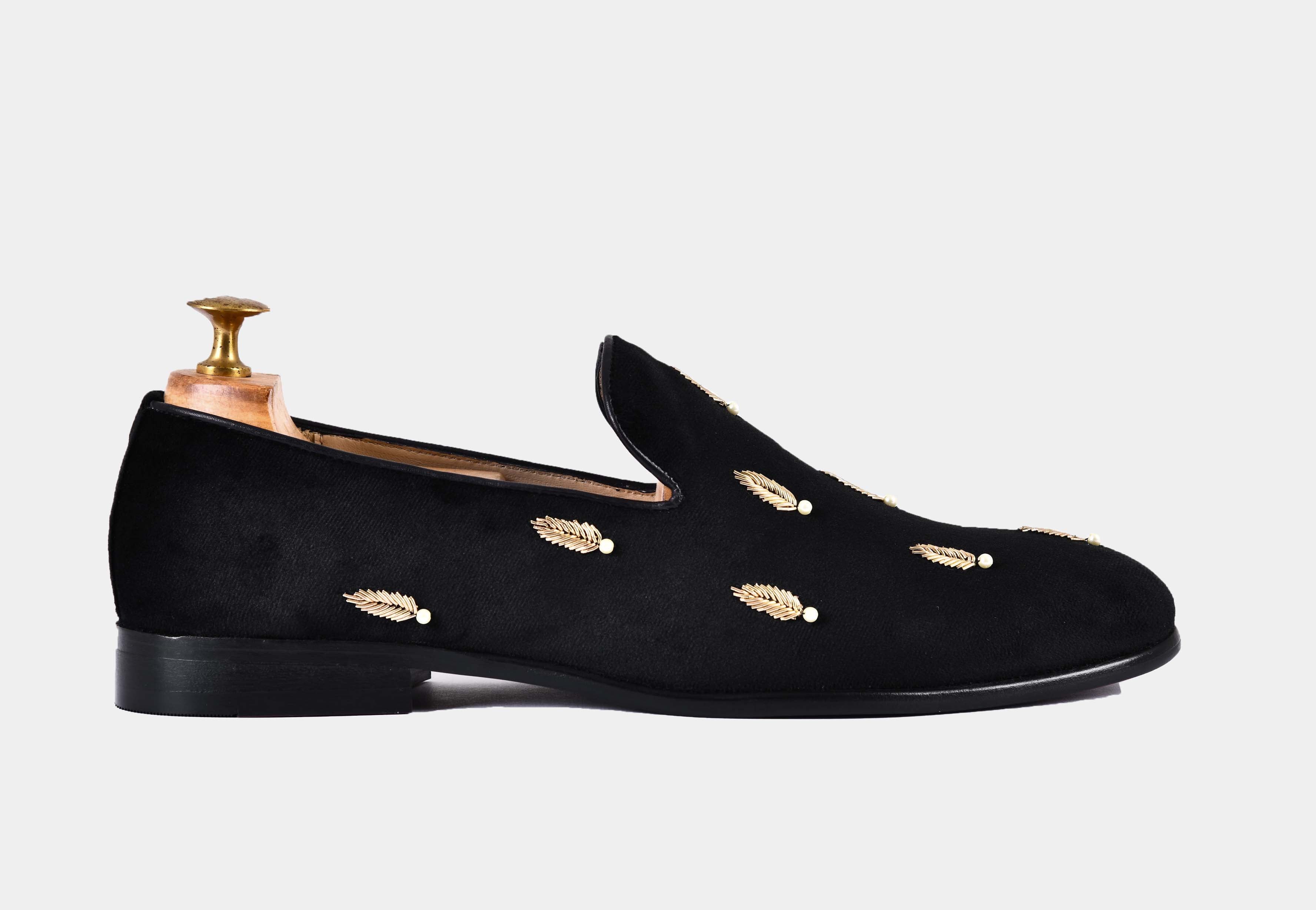 TADEO BLACK embroidered slip-ons