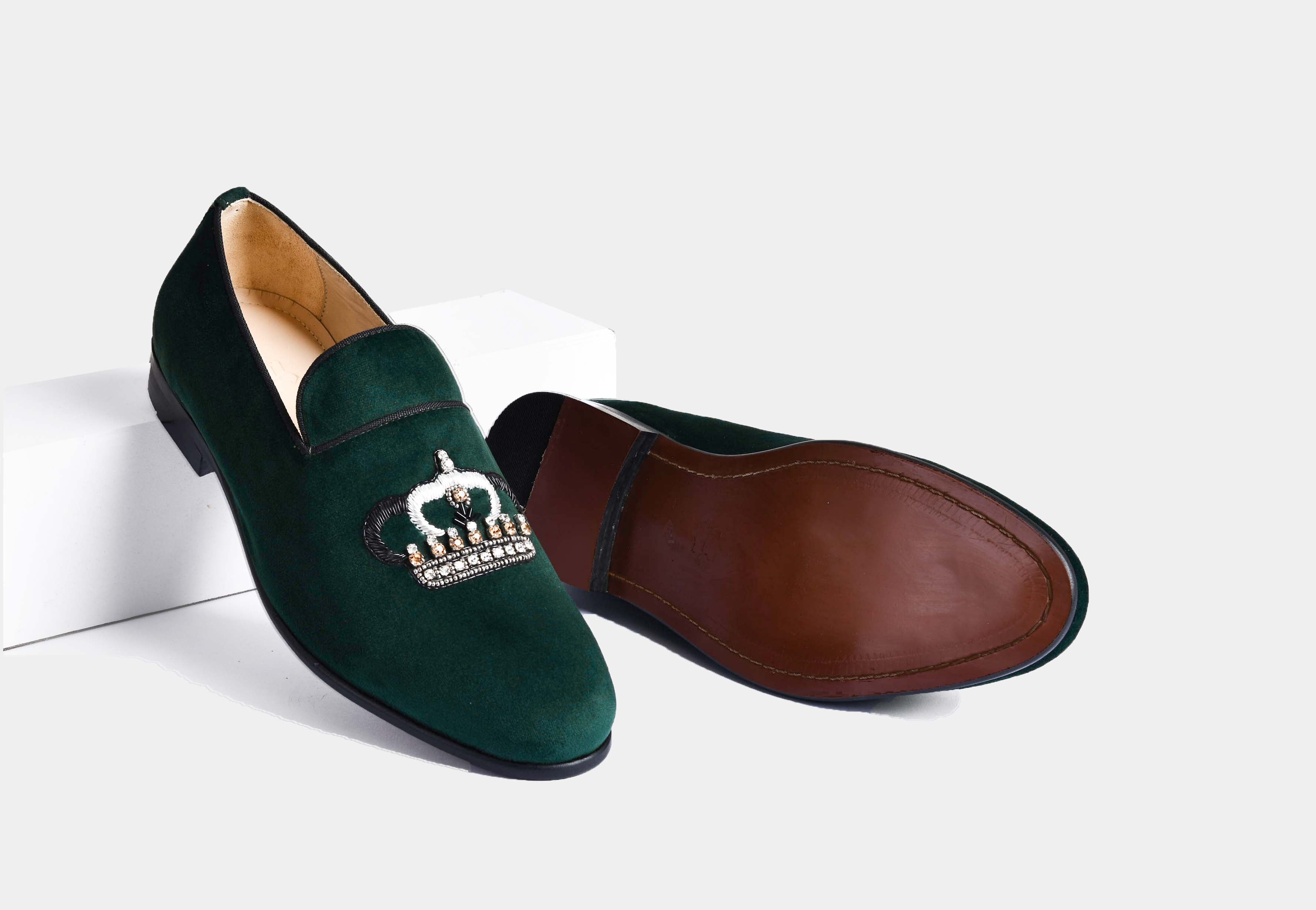 SANTOS GREEN embroidered slip-ons